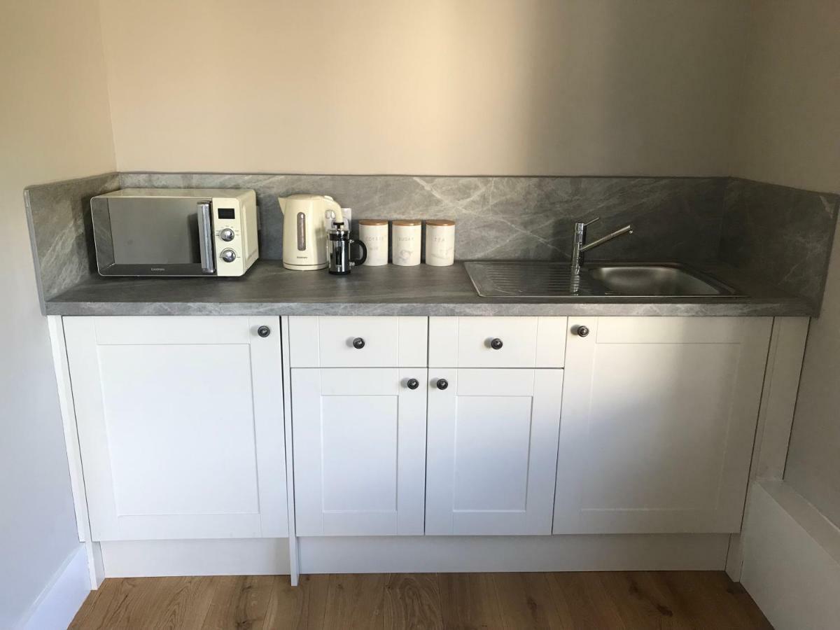 Self-Contained Studio City Centre Location Инвернес Екстериор снимка